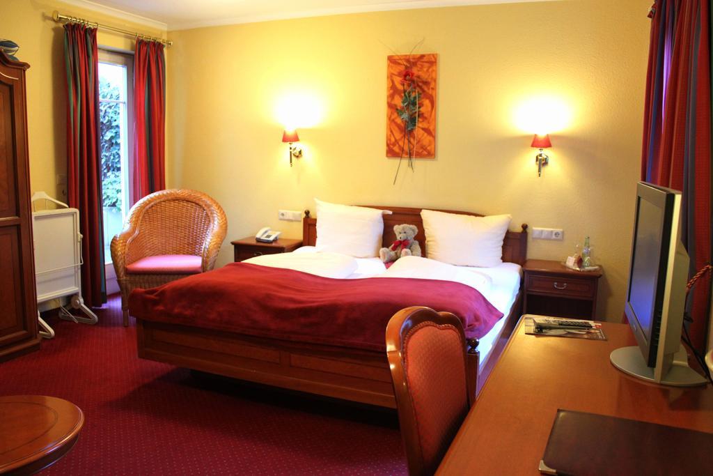 Hotel Garni Wiestor Uberlingen Pokoj fotografie
